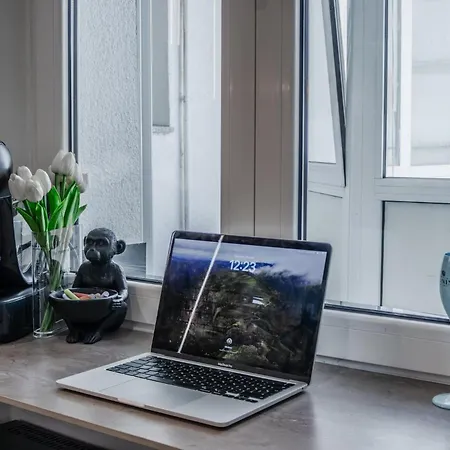 Urban Oasis Apartman *